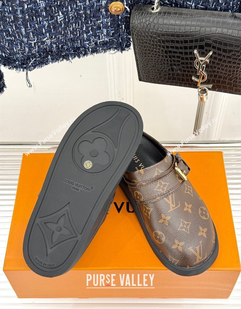 Louis Vuitton LV To-Go Flat Comfort Clog Mules in Monogram Canvas with Buckle Brown 2025 1AHLVU (MD-250829083)
