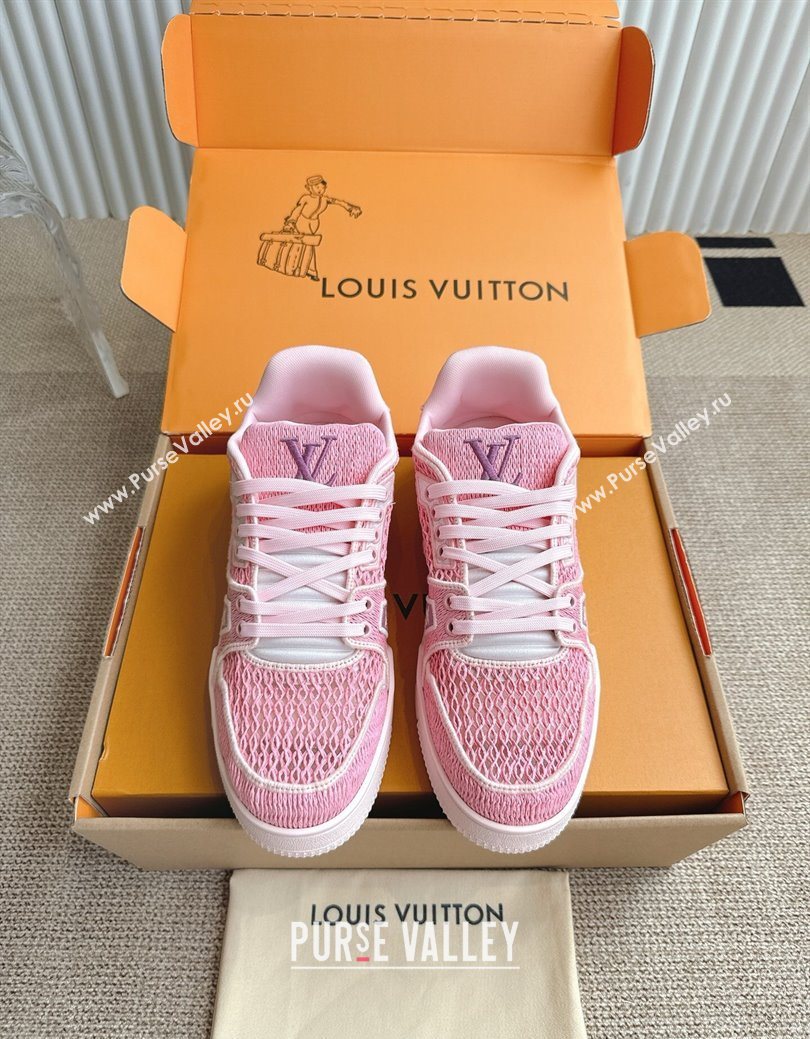 Louis Vuitton LV Trainer Sneakers in Crochet Raffia Straw Like 1AHTR5 Pink 2025 (KL-250829020)