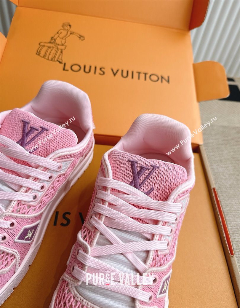 Louis Vuitton LV Trainer Sneakers in Crochet Raffia Straw Like 1AHTR5 Pink 2025 (KL-250829020)
