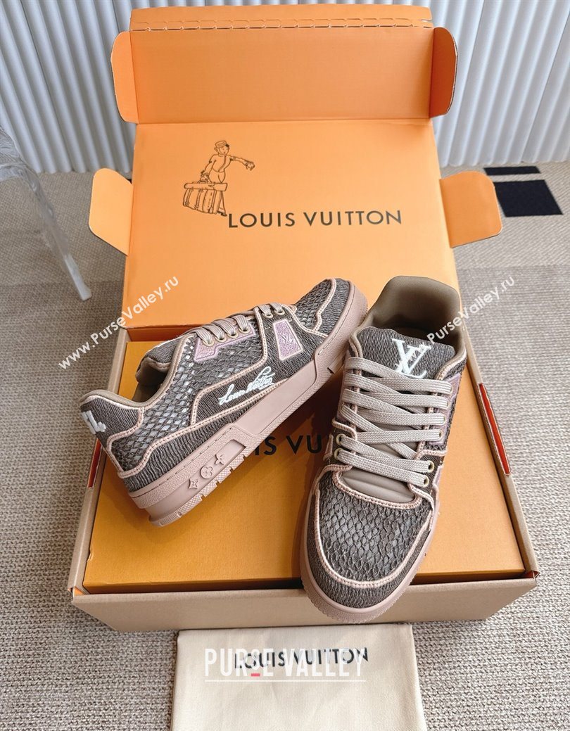 Louis Vuitton LV Trainer Sneakers in Crochet Raffia Straw Like 1AHTR5 Brown 2025 (KL-250829023)