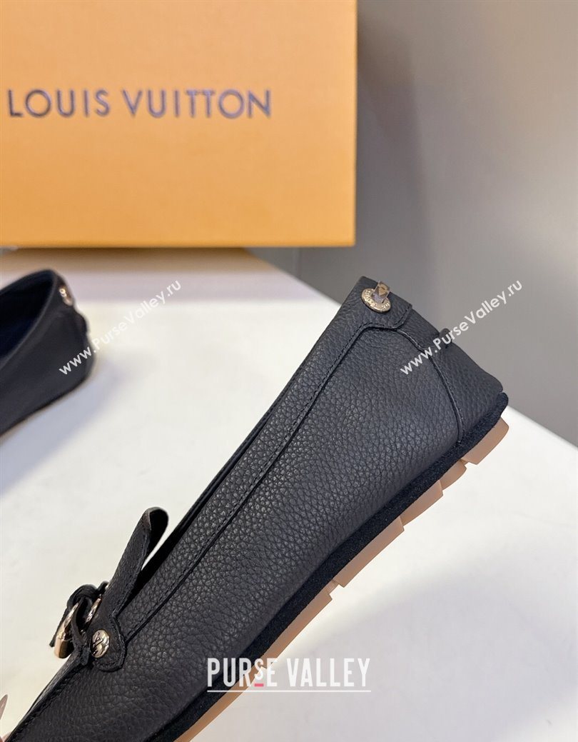 Louis Vuitton Flore Car Shoe Loafers in Grained Leather 1AICKY Black 2025 (MD-250829081)