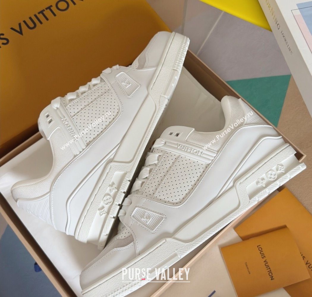 Louis Vuitton LV Trainer Sneakers in Perforated Leather White 2025 0829 (KL-250829026)
