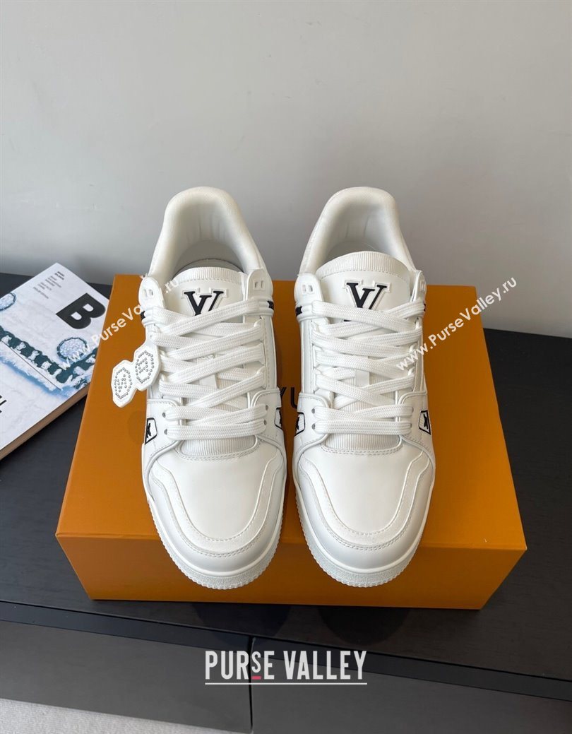 Louis Vuitton LV Trainer Sneakers in Plain Leather 1AIKR9 White 2025 (HQG-250829032)