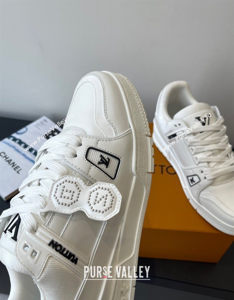 Louis Vuitton LV Trainer Sneakers in Plain Leather 1AIKR9 White 2025 (HQG-250829032)