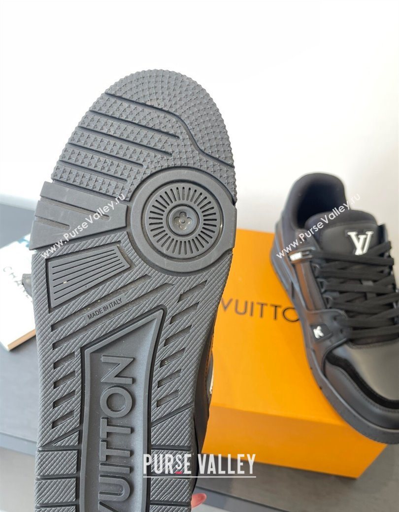 Louis Vuitton LV Trainer Sneakers in Plain Leather 1AIKR9 Black 2025 (HQG-250829033)