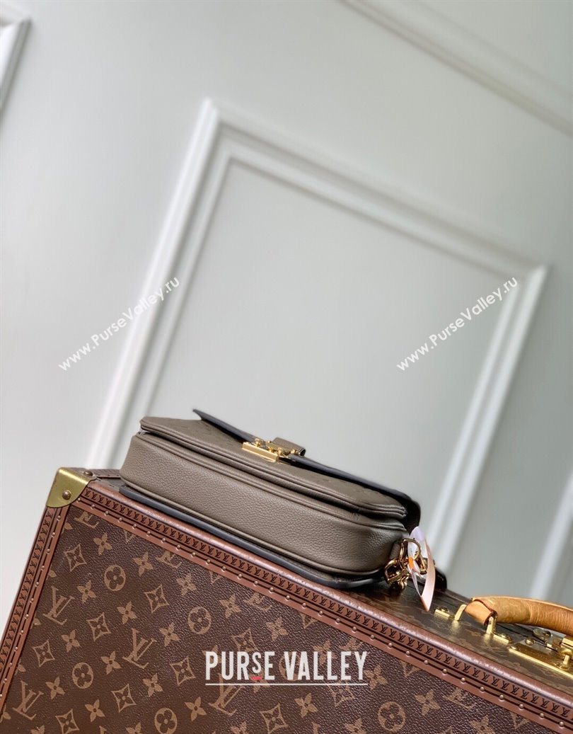 Louis Vuitton Pochette Metis East West Bag in Monogram Grained Leather M25910 Smoke Grey 2025 (KI-251008066)