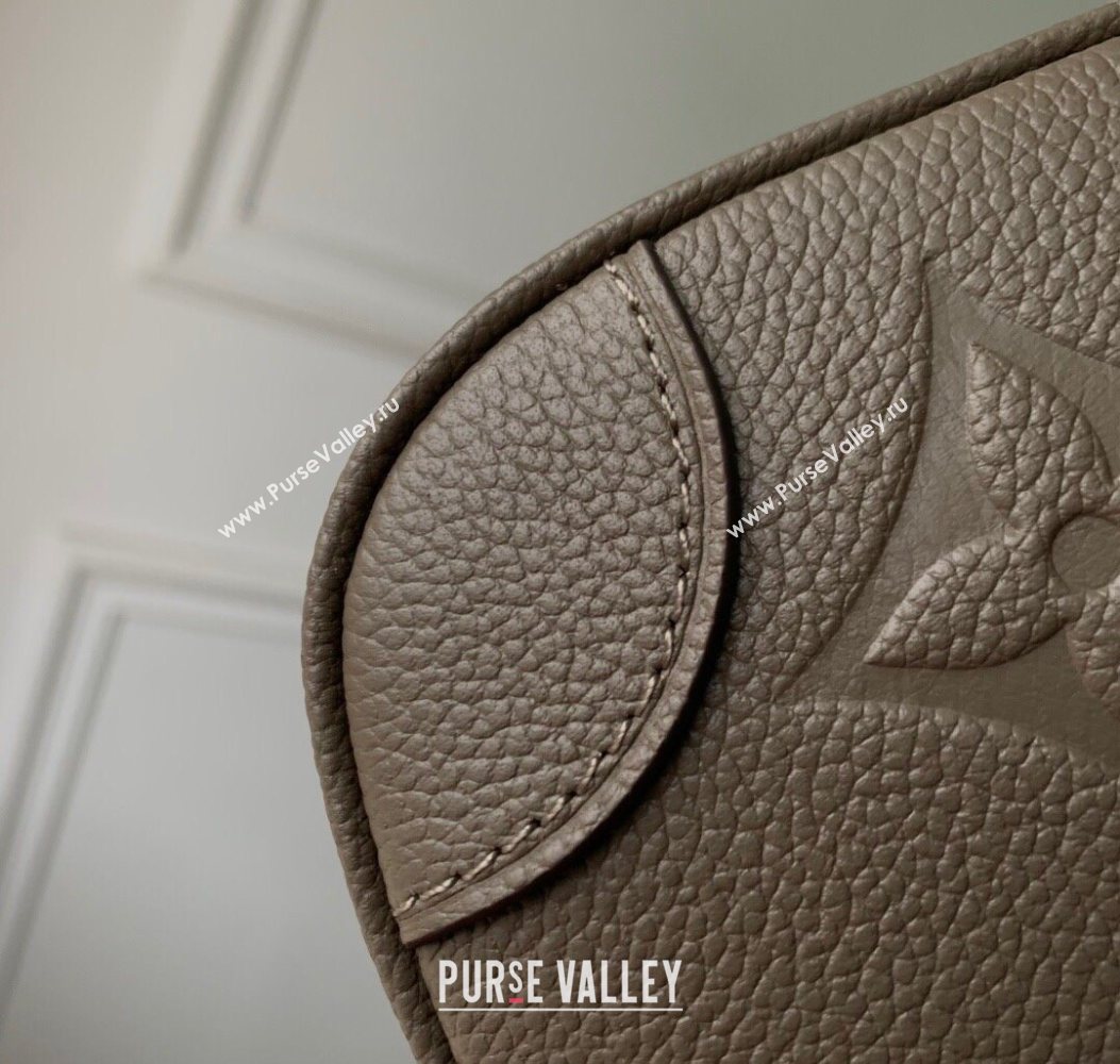 Louis Vuitton Diane Bag in Grained Cowhide Leather M15049 Smoke Grey 2025 (KI-251008067)