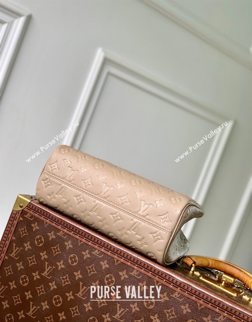 Louis Vuitton Avenue PM Tote Bag in Monogram Leather Beige 2025 M15231 (KI-251008071)