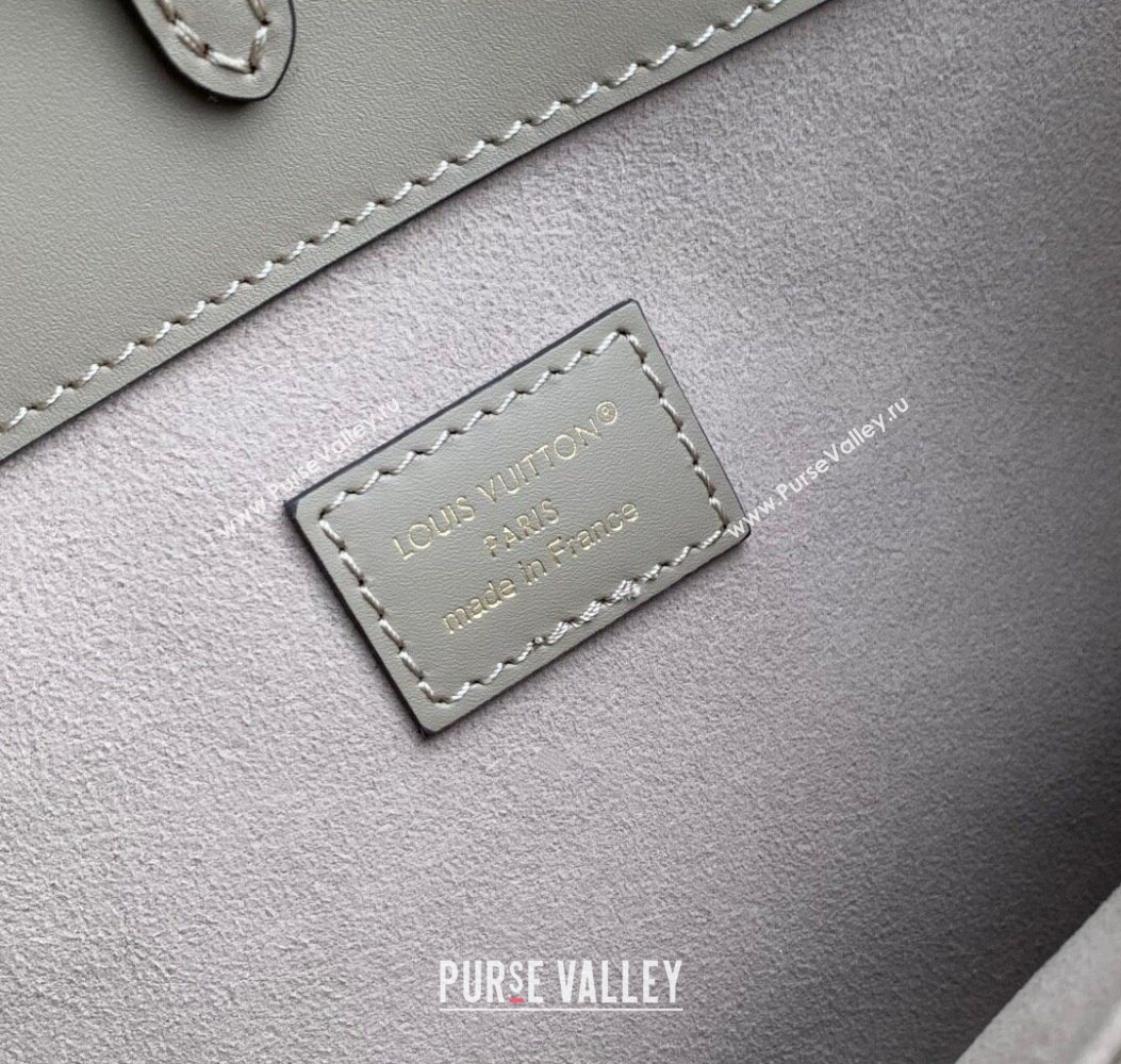 Louis Vuitton Avenue PM Tote Bag in Monogram Leather Beige 2025 M15231 (KI-251008071)