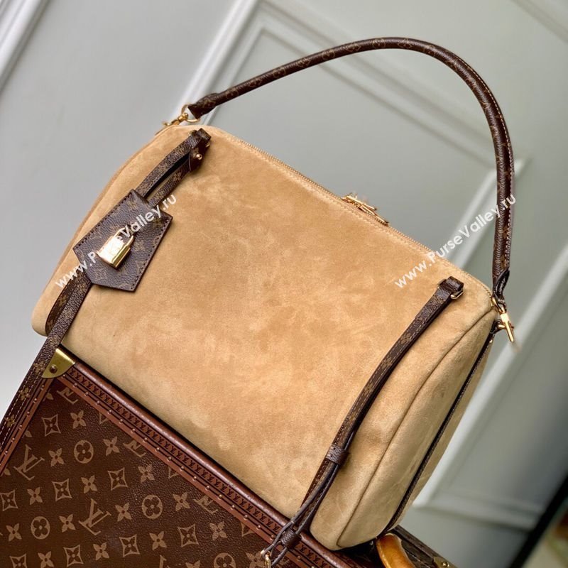 Louis Vuitton Express MM bag in Suede M26358 Hazelnut Brown 2025 (KI-251008078)