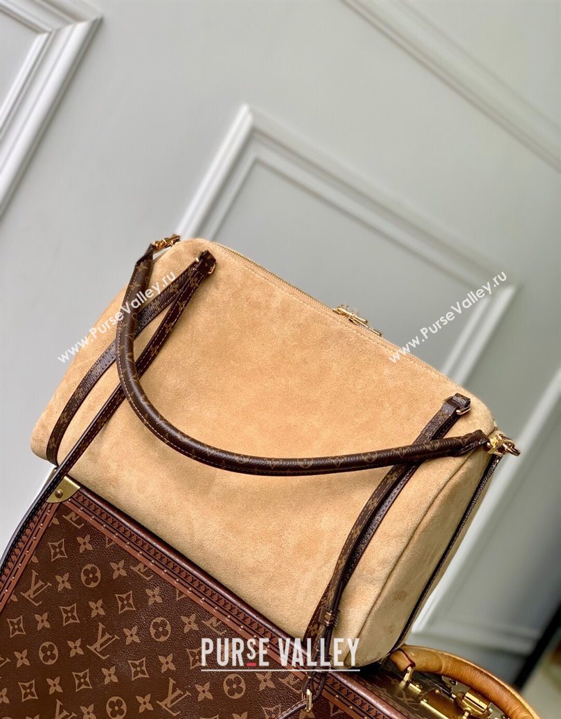 Louis Vuitton Express MM bag in Suede M26358 Hazelnut Brown 2025 (KI-251008078)