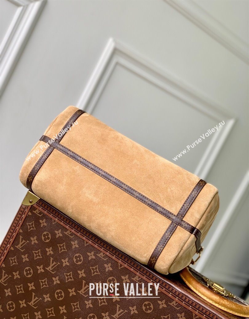 Louis Vuitton Express MM bag in Suede M26358 Hazelnut Brown 2025 (KI-251008078)