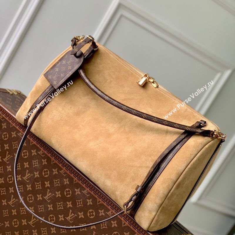 Louis Vuitton Express Travel bag in Suede Hazelnut Brown 2025 M26451 (KI-251008081)