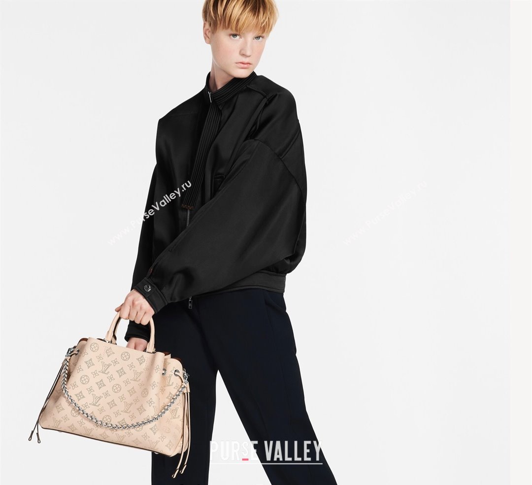 Louis Vuitton Bella Tote Bag in Mahina Perforated Calfskin M15116 Dream Cream White 2025 (KI-251008083)