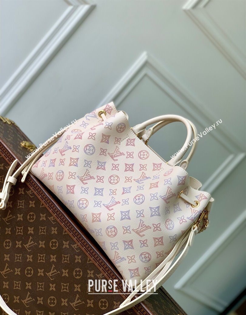 Louis Vuitton Bella Tote Bag in Mahina Perforated Calfskin M15116 Dream Cream White 2025 (KI-251008083)