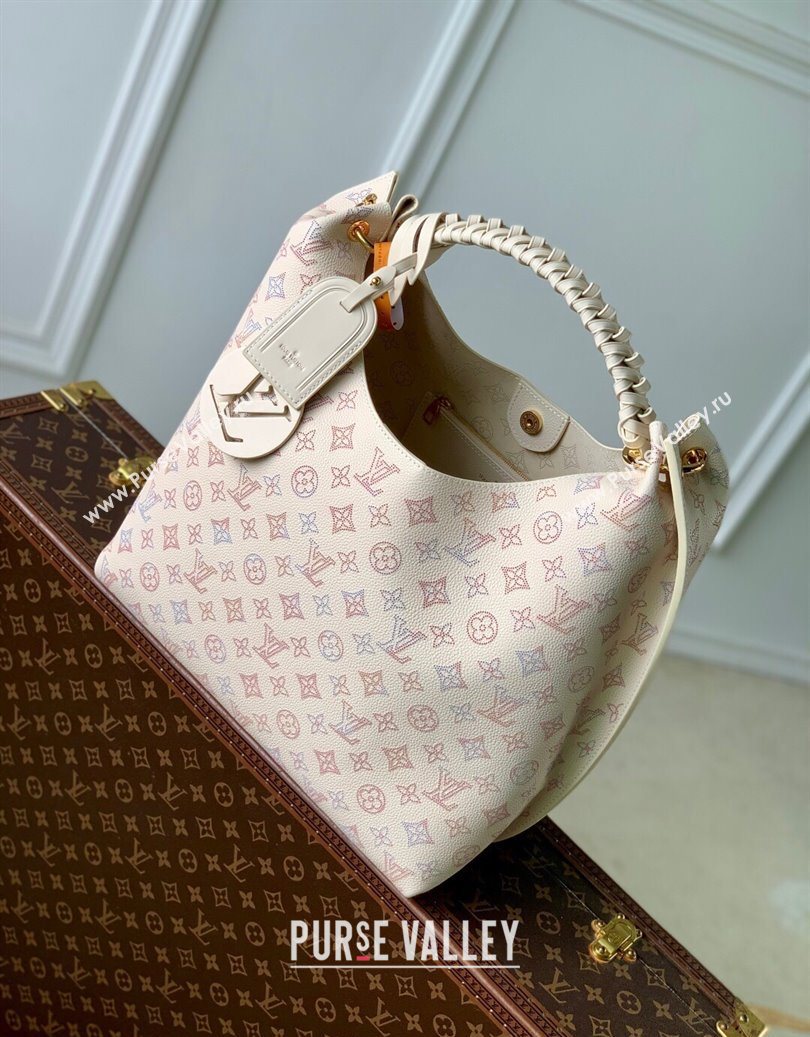 Louis Vuitton Carmel Hobo Bag in Mahina Perforated Calfskin M25894 Dream Cream 2025 (KI-251008084)