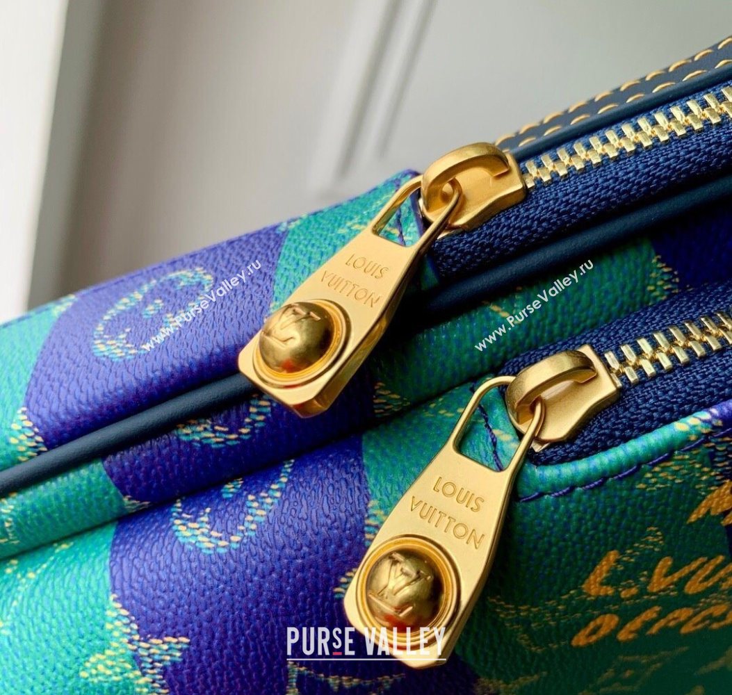 Louis Vuitton Mens Avenue Slingbag PM Bag in Blue Stripes Monogram Heritage Canvas M26419 2025 (KI-251008058)