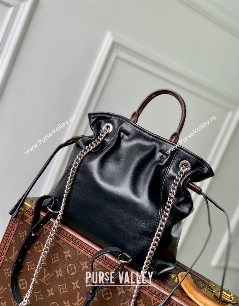 Louis Vuitton Off Duty Backpack Vibe Bag in Black Lamb leather M25522 2025 (KI-251009002)