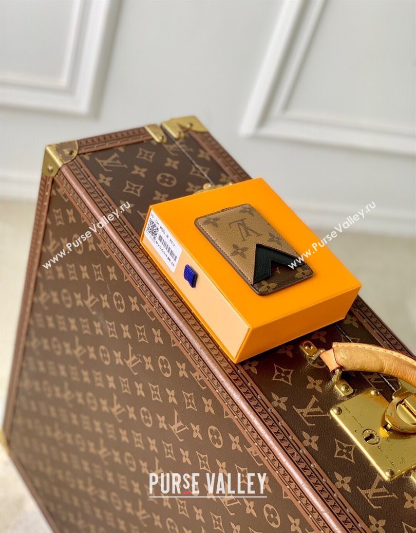 Louis Vuitton Mens Magnetic Card Holder in Monogram Reverse Canvas 2025 M25654 (KI-251009016)
