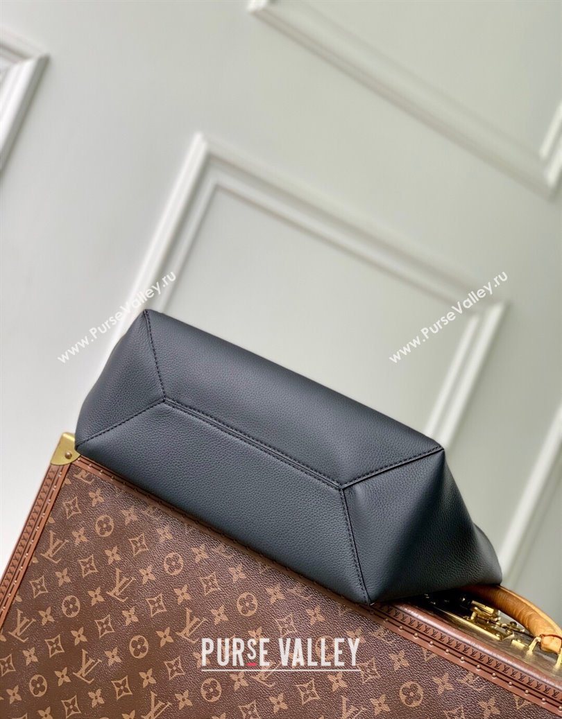 Louis Vuitton Mens Fastline Backpack bag in Black Waxy calfskin M15262 2025 (KI-251009035)