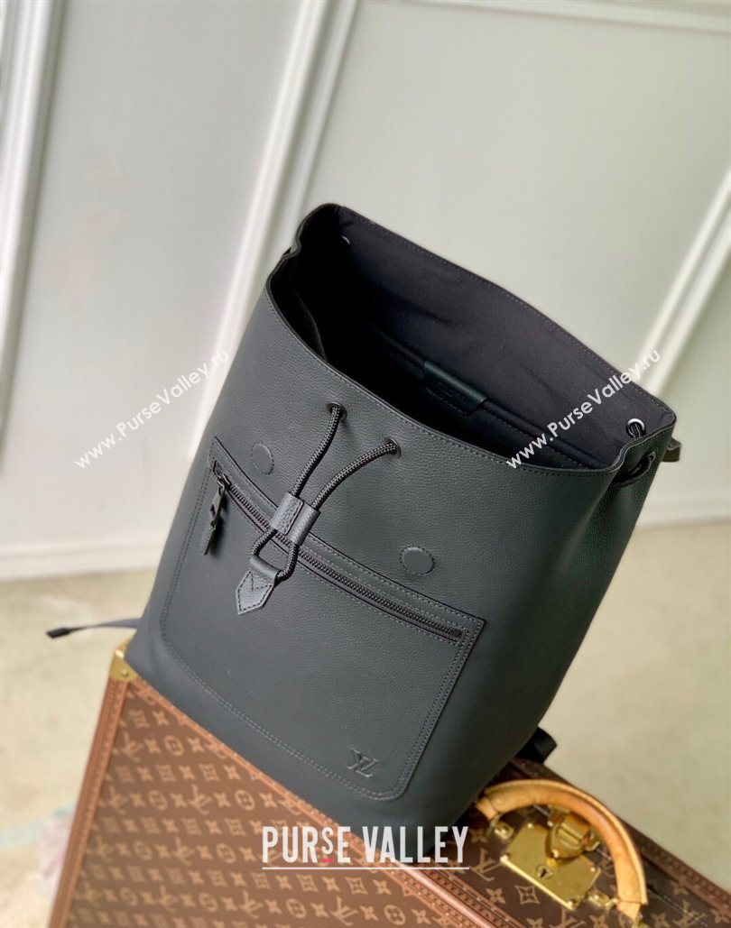 Louis Vuitton Mens Fastline Backpack bag in Black Waxy calfskin M15262 2025 (KI-251126030)