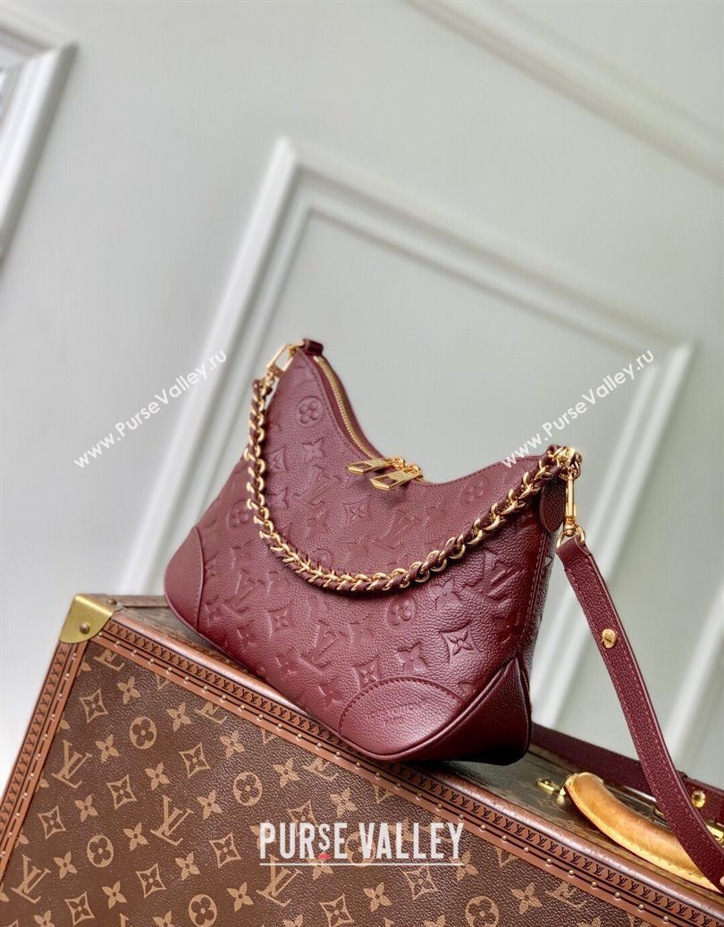 Louis Vuitton Boulogne Shoulder bag in Embossed Grained Leather Grenat Red 2025 M25827 (KI-251009036)