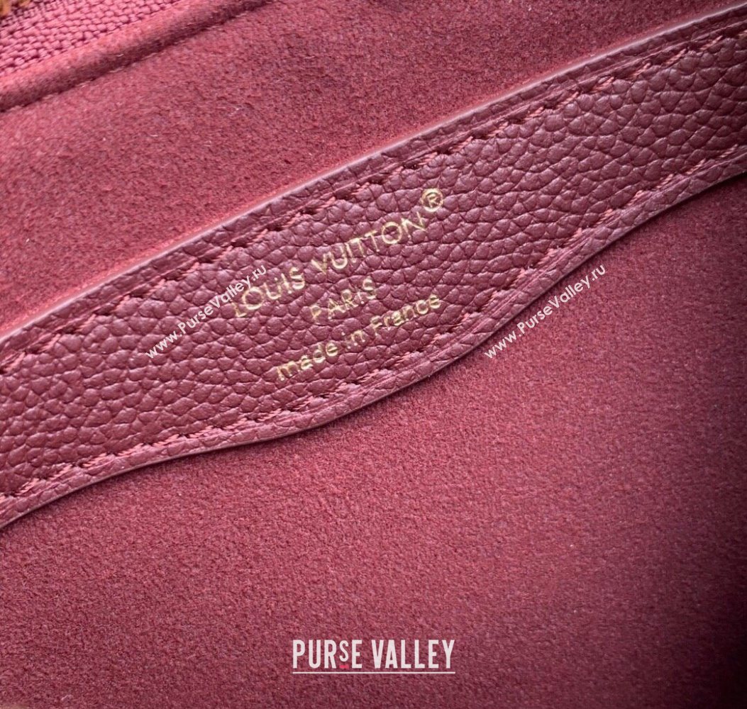 Louis Vuitton Boulogne Shoulder bag in Embossed Grained Leather Grenat Red 2025 M25827 (KI-251009036)