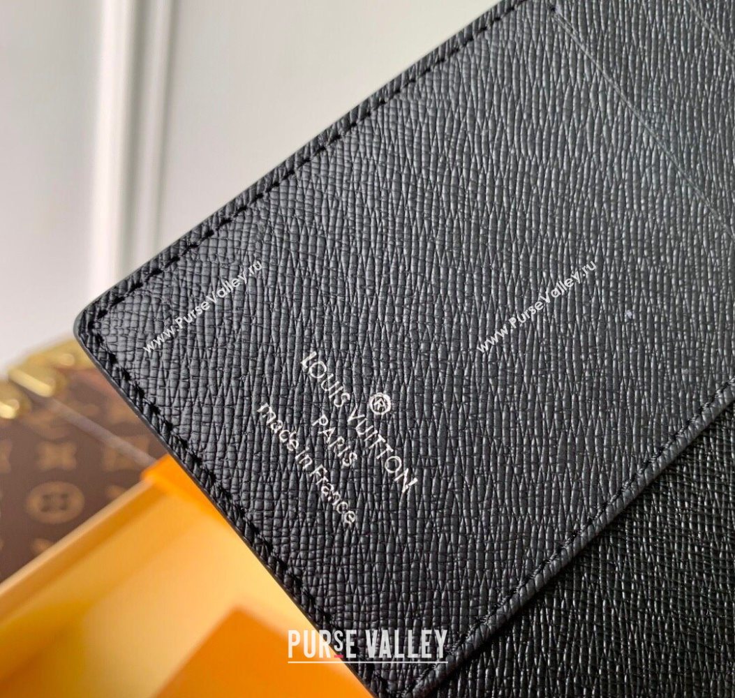 Louis Vuitton Small Ring Agenda Cover in Black Taiga Leather 2025 R20426 (KI-251009041)