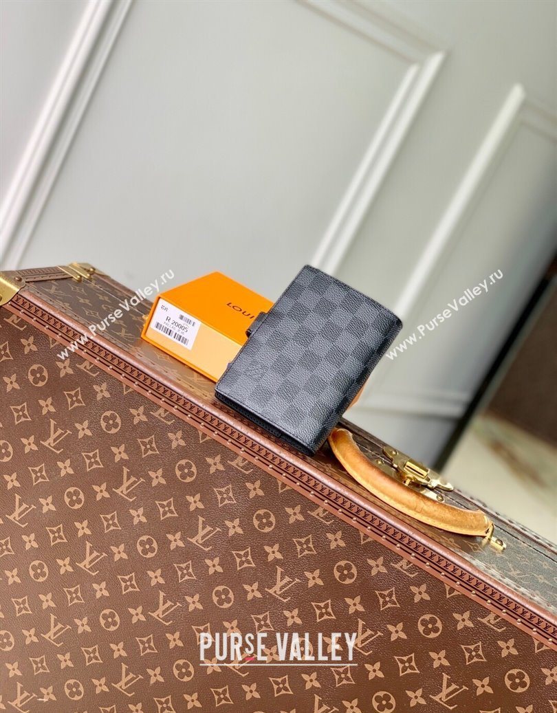 Louis Vuitton Small Ring Agenda Cover in Damier Graphite Canvas 2025 R20005 (KI-251009050)