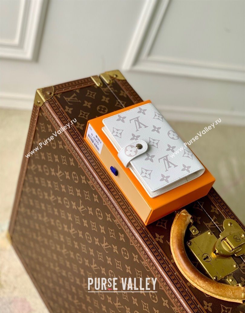 Louis Vuitton Small Ring Agenda Cover in Monogram Canvas White 2025 R20005 (KI-251009048)