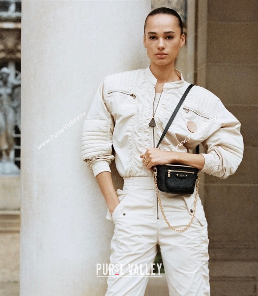 Louis Vuitton Mini Bumbag in Monogram Empreinte Embossed Leather M82208 Carnet Red 2025 (KI-251009062)