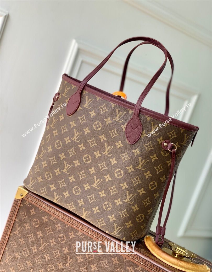 Louis Vuitton Neverfull Inside Out MM Monogram/Wine Red M25663 2025 (KI-251009065)
