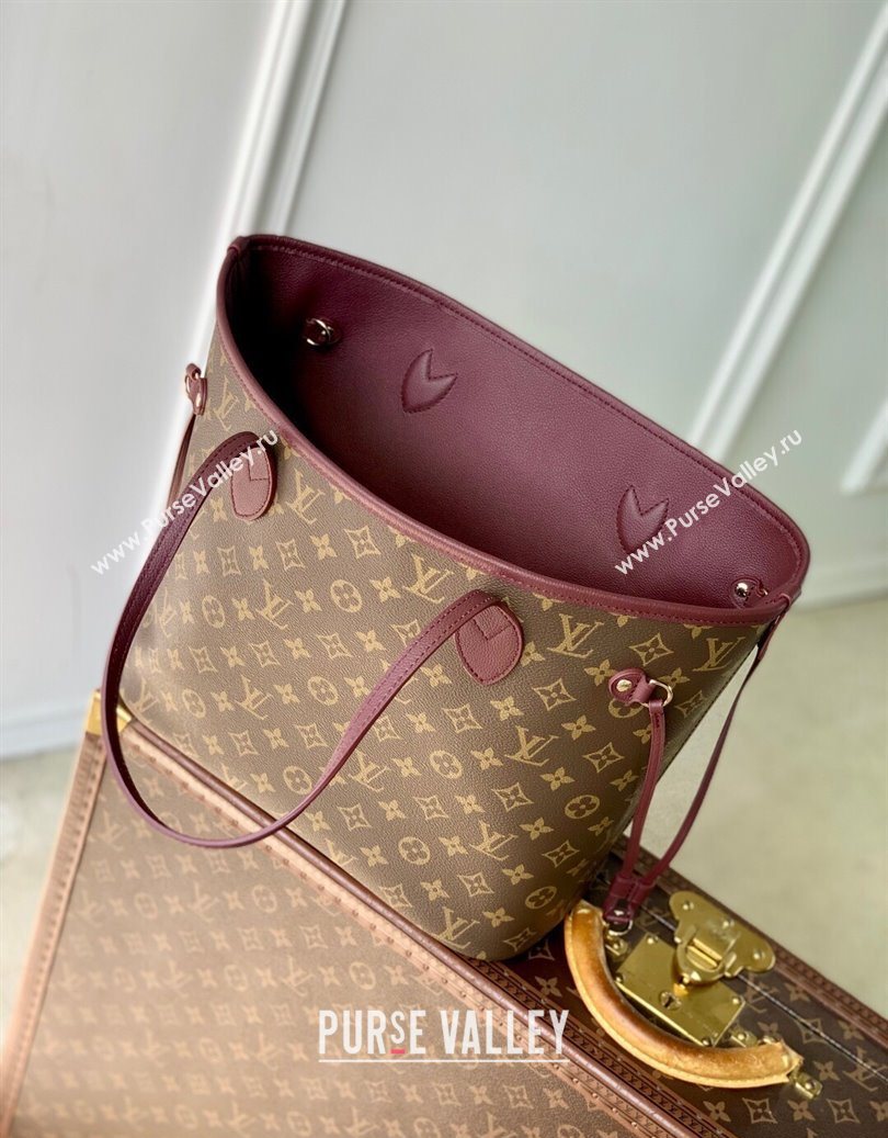 Louis Vuitton Neverfull Inside Out MM Monogram/Wine Red M25663 2025 (KI-251009065)