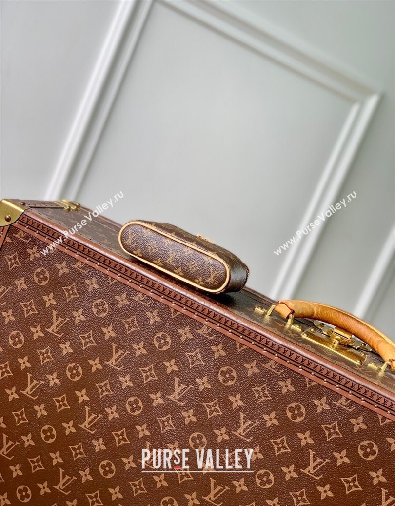Louis Vuitton Nice Beauty Pouch in Monogram canvas M83079 2025 (KI-251009022)