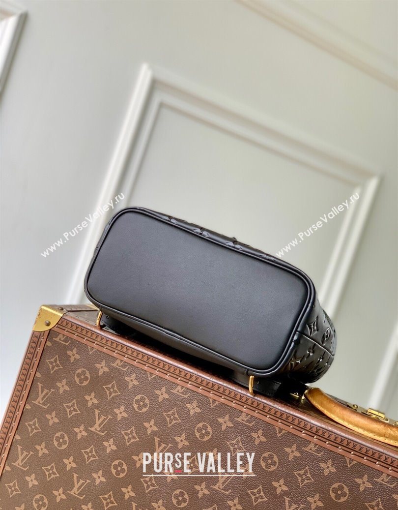 Louis Vuitton Coussin Backpack MM Bag in Black Calf leather M25508 2025 (KI-251009009)