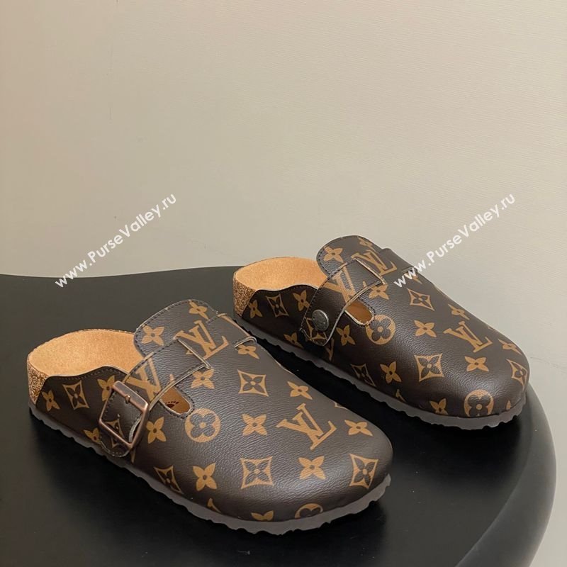 Louis Vuitton LV Cosy Flat Comfort Clog Mules with Buckle Strap in Monogram Canvas 2025 1022 (MD-251022110)
