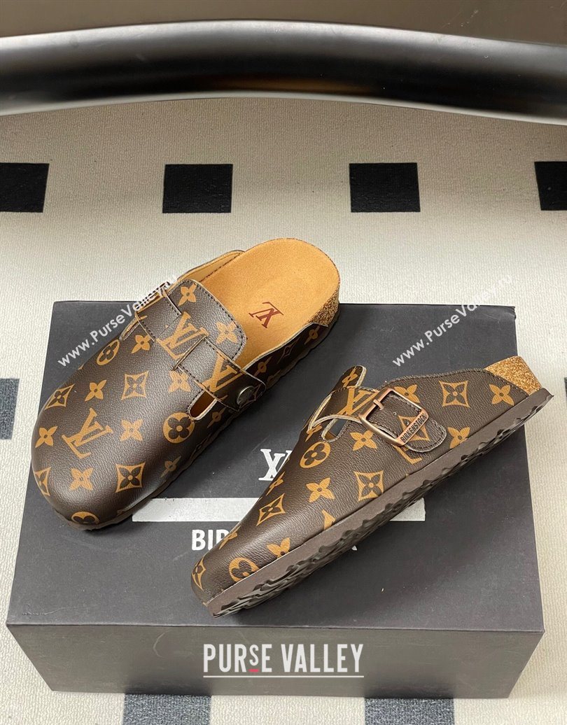 Louis Vuitton LV Cosy Flat Comfort Clog Mules with Buckle Strap in Monogram Canvas 2025 1022 (MD-251022110)
