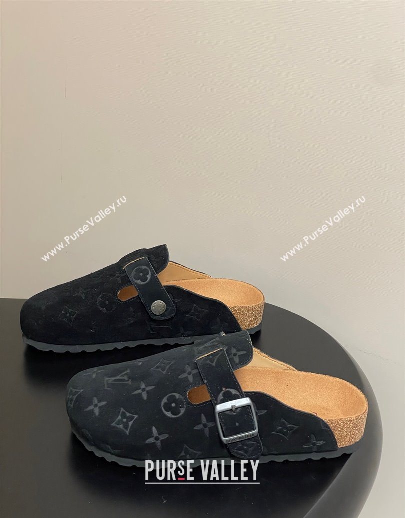 Louis Vuitton LV Cosy Flat Comfort Clog Mules with Buckle Strap in Monogram Suede Black 2025 1022 (MD-251022111)
