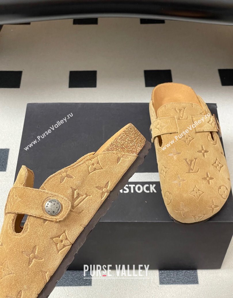 Louis Vuitton LV Cosy Flat Comfort Clog Mules with Buckle Strap in Monogram Suede Beige Yellow 2025 1022 (MD-251022112)