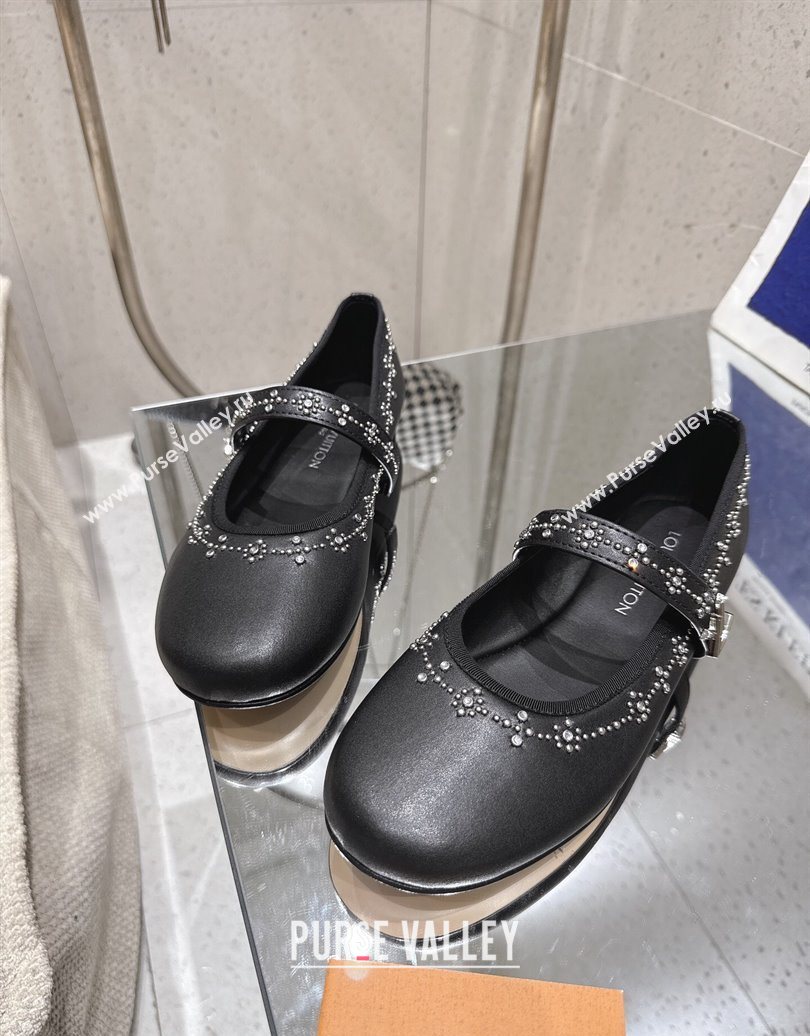 Louis Vuitton Romy Flat Ballerinas Flat in Leather and Studs 1AICXL Black 2025 (MD-251022082)