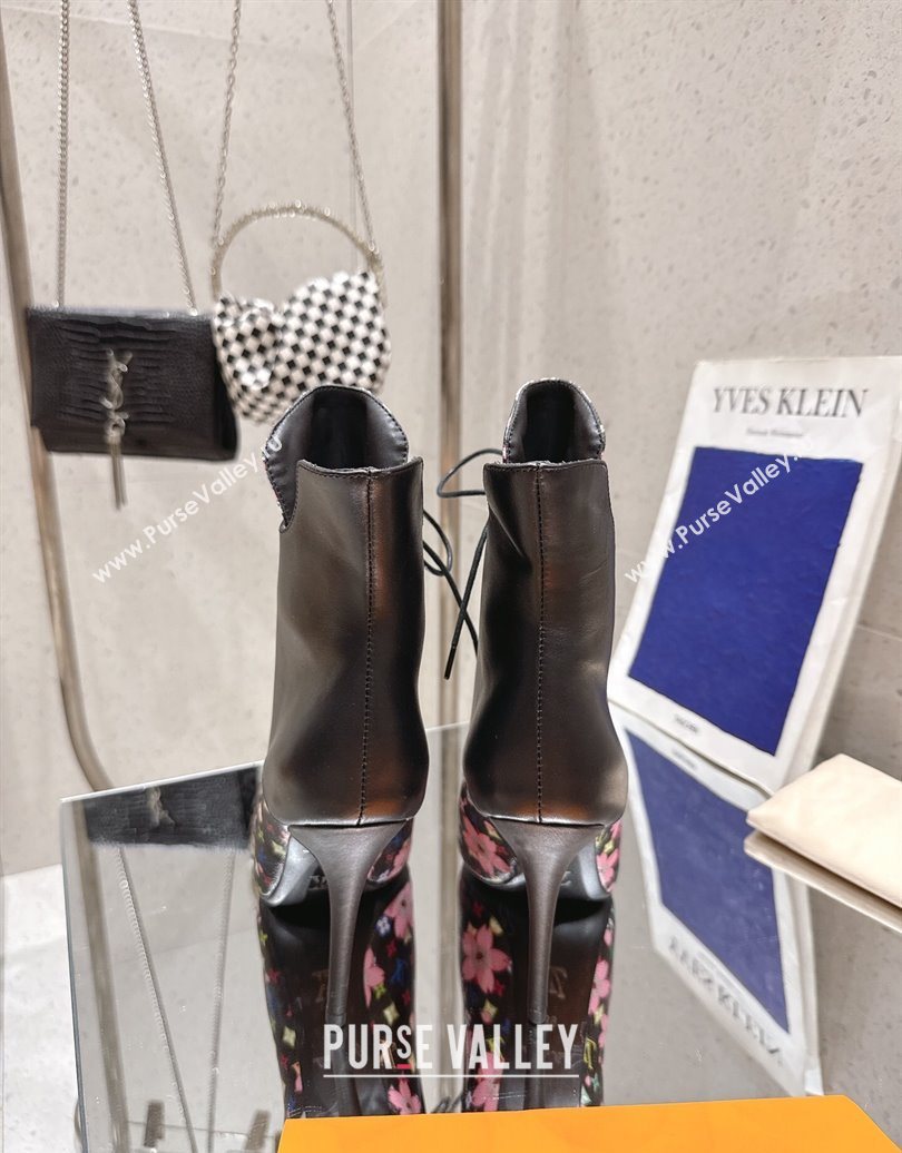 Louis Vuitton LV x TM Monogram Canvas and Leather Laced-up Ankle Boots 9cm Black 2025 LV102203 (MD-251022018)