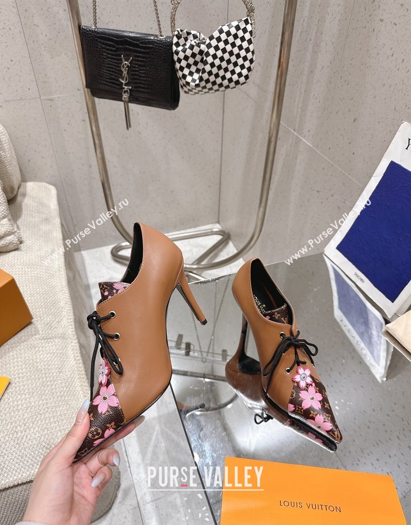 Louis Vuitton LV x TM Monogram Canvas and Leather Laced-up Pumps 9cm Brown 2025 LV102203 (MD-251022027)