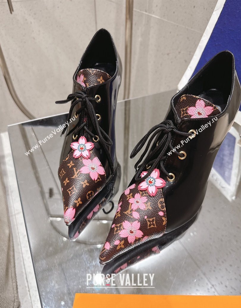 Louis Vuitton LV x TM Monogram Canvas and Patent Leather Laced-up Pumps 9cm Black 2025 LV102203 (MD-251022028)