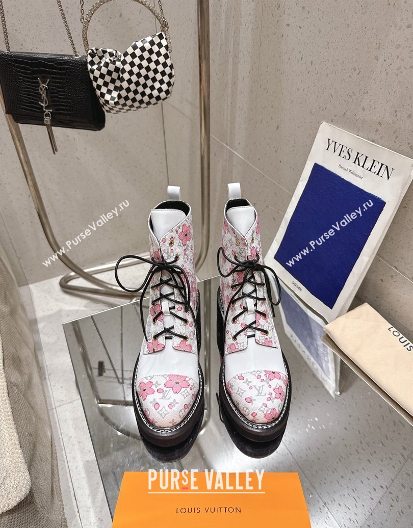 Louis Vuitton LV x TM Monogram Canvas and Leather Laced-up Ankle Boots White 2025 LV102204 (MD-251022033)