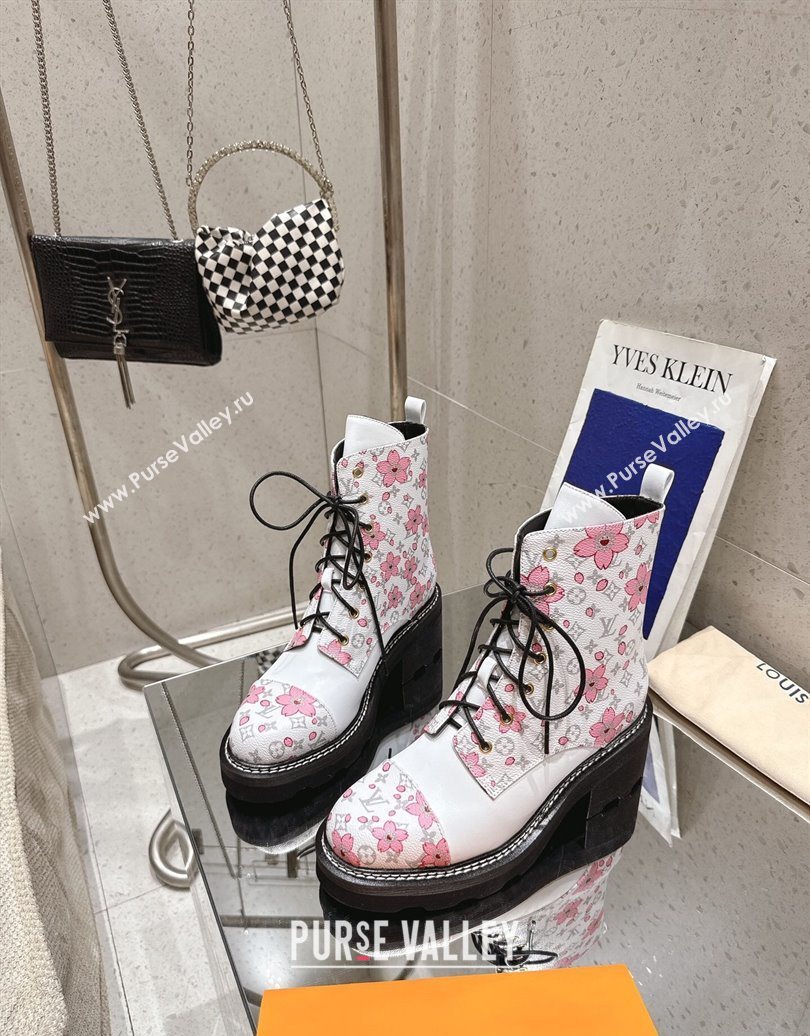 Louis Vuitton LV x TM Monogram Canvas and Leather Laced-up Ankle Boots White 2025 LV102204 (MD-251022033)