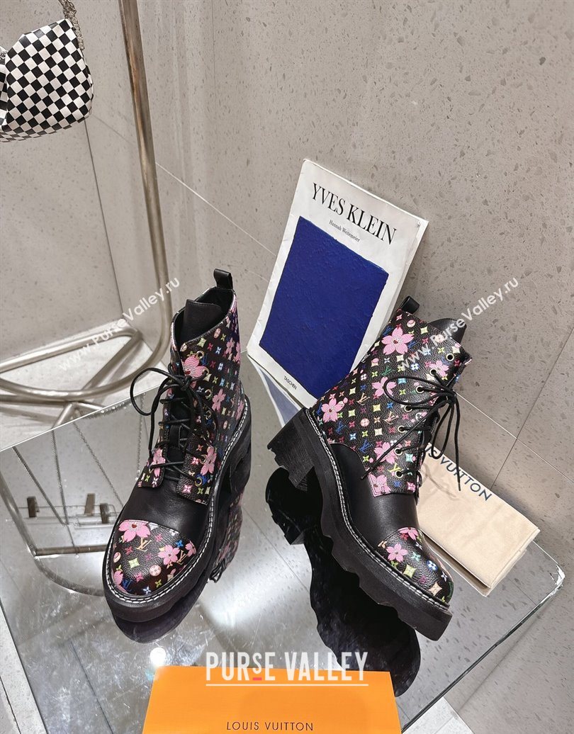 Louis Vuitton LV x TM Monogram Canvas and Leather Laced-up Ankle Boots Black 2025 LV102204 (MD-251022034)