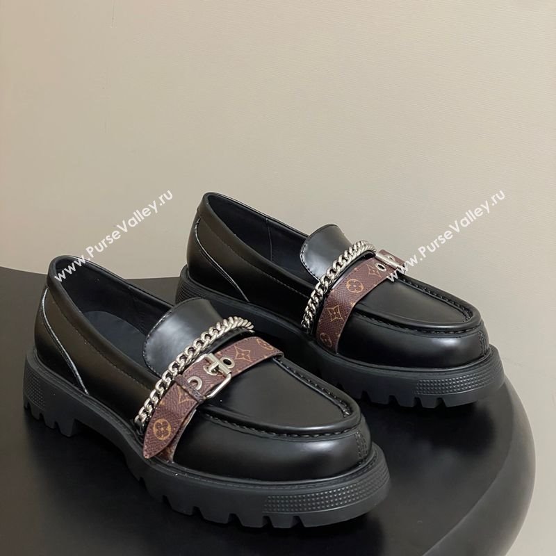Louis Vuitton LV Vibe Loafers with Chain and and Buckle Strap Black2 2025 (MD-251022074)