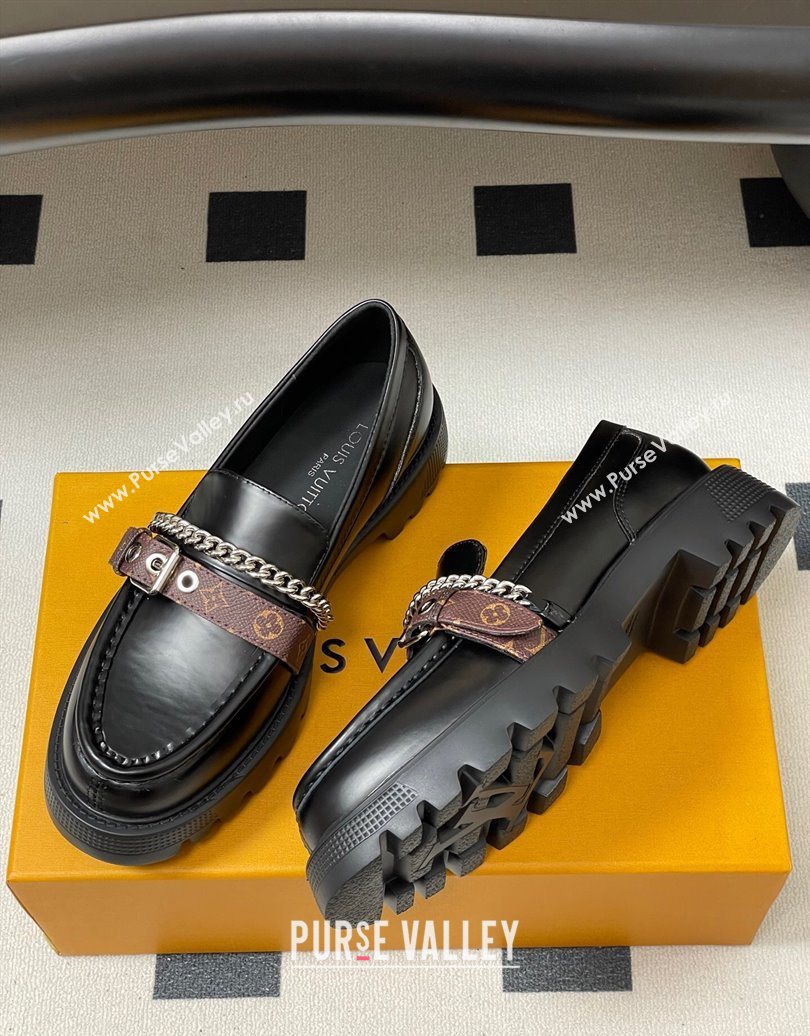 Louis Vuitton LV Vibe Loafers with Chain and and Buckle Strap Black2 2025 (MD-251022074)