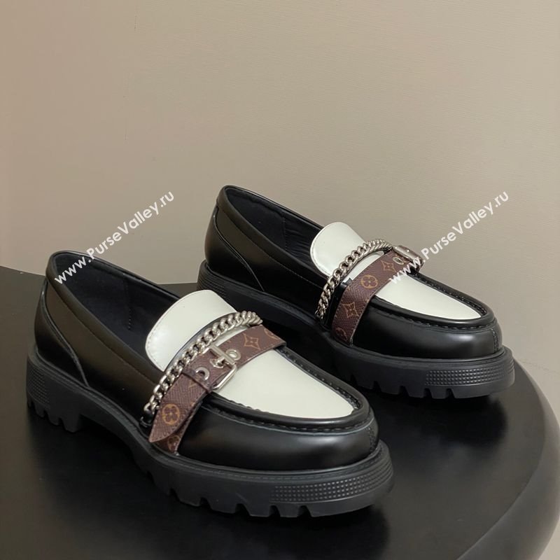 Louis Vuitton LV Vibe Loafers with Chain and and Buckle Strap Black/White 2025 (MD-251022075)