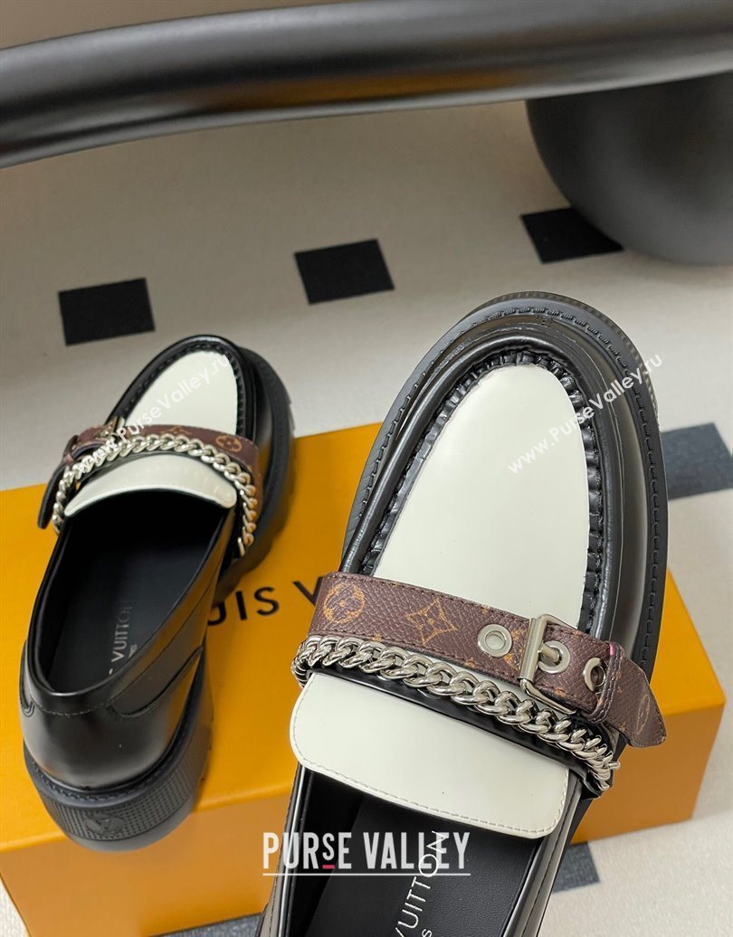 Louis Vuitton LV Vibe Loafers with Chain and and Buckle Strap Black/White 2025 (MD-251022075)